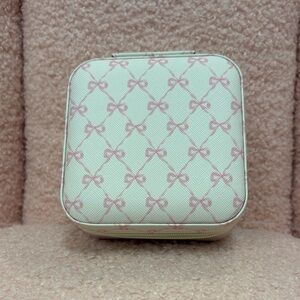 Pink Bow Patterned Jewelry‎ Case